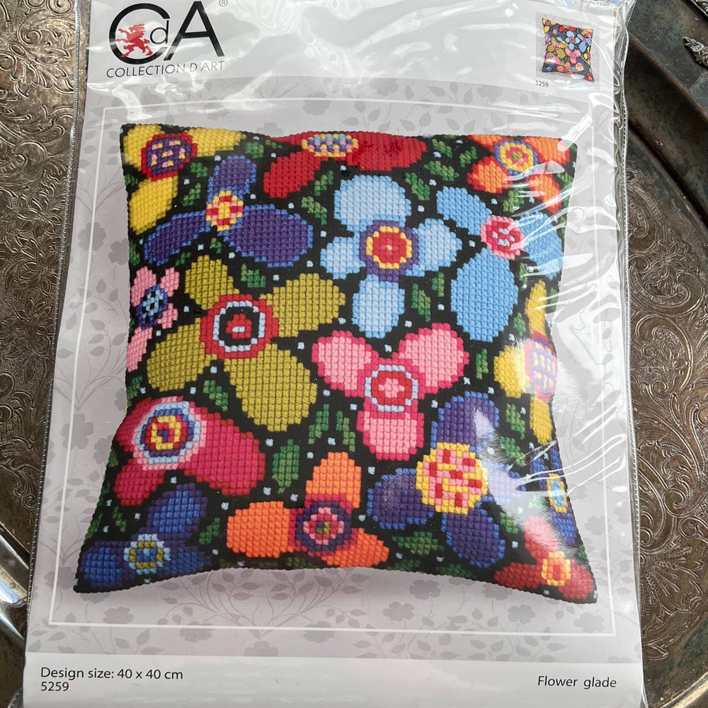 Collection 'd Art Flower Glade Cross Stitch Kit #5259